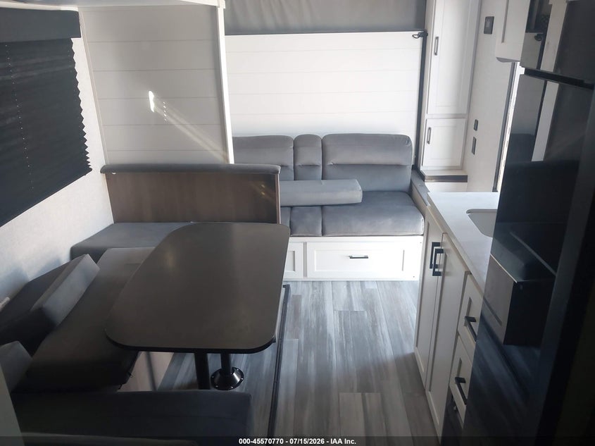 2025 JAYCO JAY FLIGHT auction photo 5