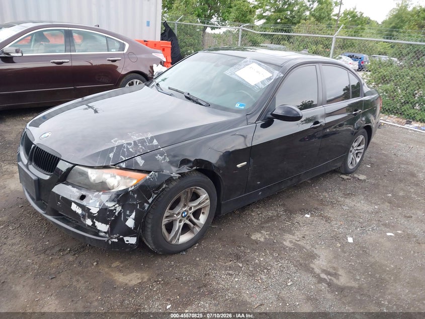 2008 BMW 3er, Front End, IAAI, VIN WBAVC935X8K041645 — photo 2