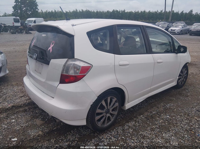 2013 HONDA FIT HATCHBACK 1.5L I-4 VVT, 117HP