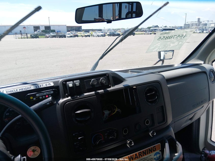 2018 Ford E-450 Cutaway VIN: 1FDFE4FS5JDC37293 Lot: 45570855