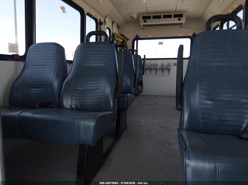 2018 Ford E-450 Cutaway VIN: 1FDFE4FS3JDC37292 Lot: 45570865