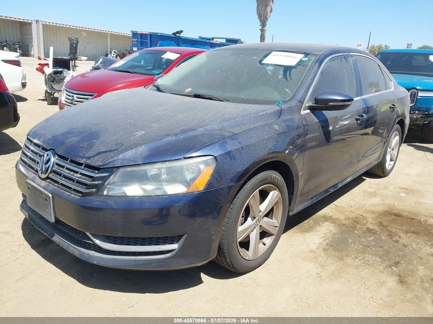 2012 Volkswagen Passat 2.0l Tdi Se 1VWBN7A36CC063647 photo 1