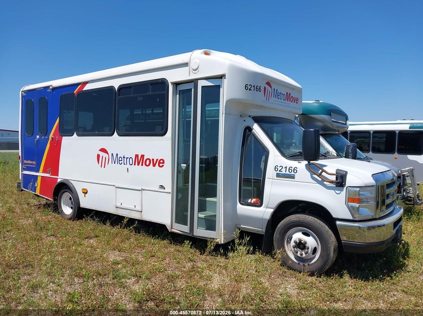 2018 Ford E-450 Cutaway VIN: 1FDFE4FS3JDC37289 Lot: 45570872