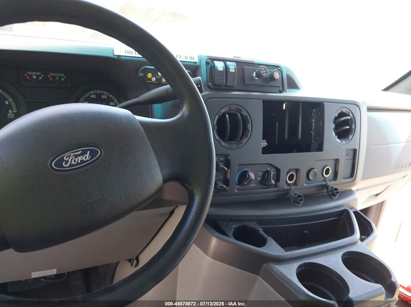 2018 Ford E-450 Cutaway VIN: 1FDFE4FS3JDC37289 Lot: 45570872