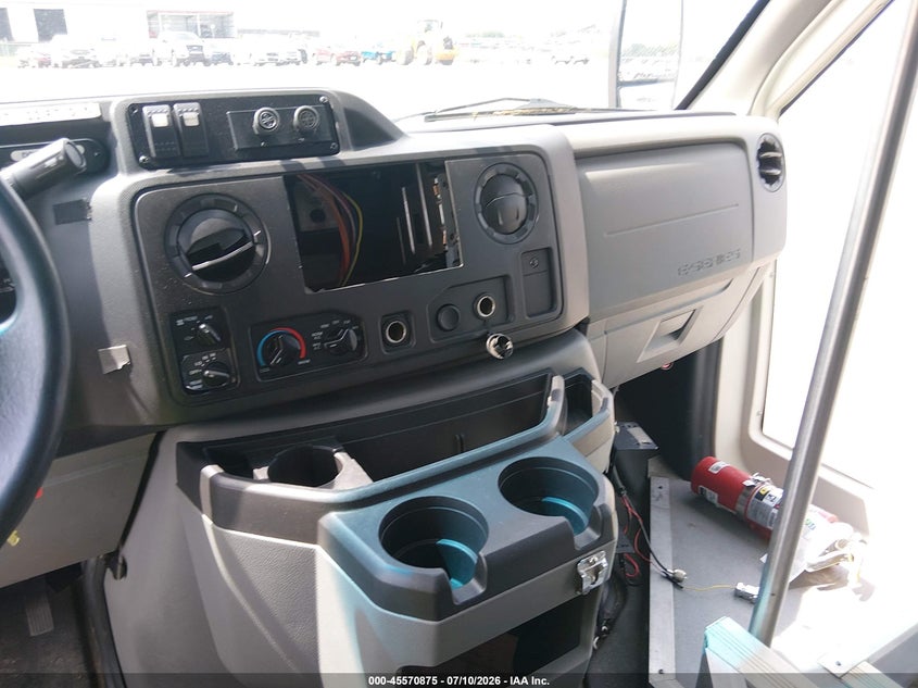 2018 Ford E-450 Cutaway VIN: 1FDFE4FS2JDC37283 Lot: 45570875