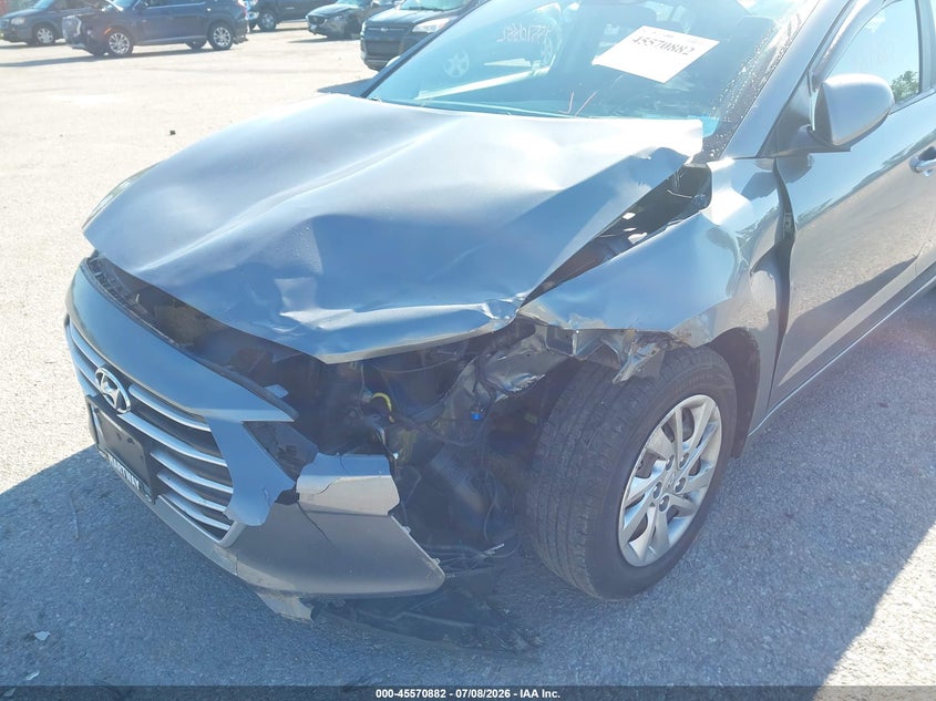 2017 HYUNDAI ELANTRA auction photo 6