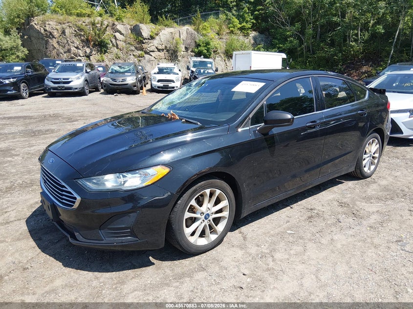 2019 FORD FUSION auction photo 2