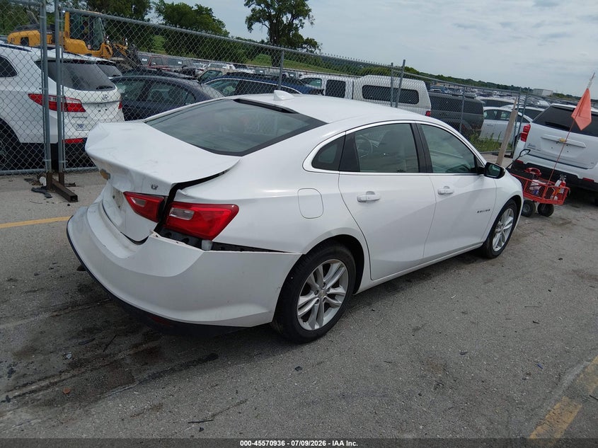 2017 CHEVROLET MALIBU auction photo 4