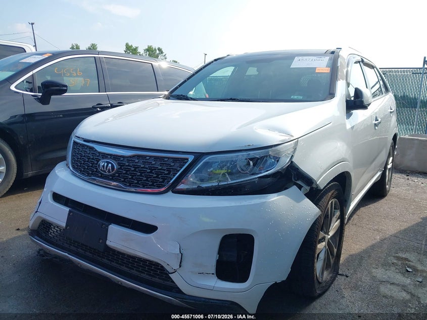 2015 Kia Sorento, Удар спереди, IAAI, VIN 5XYKWDA75FG592170 — фото 2