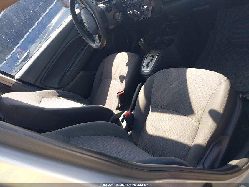 2017 MITSUBISHI MIRAGE auction photo 5