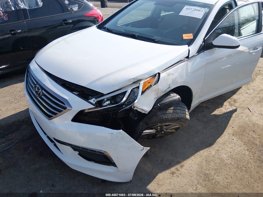 2015 HYUNDAI SONATA auction photo 6