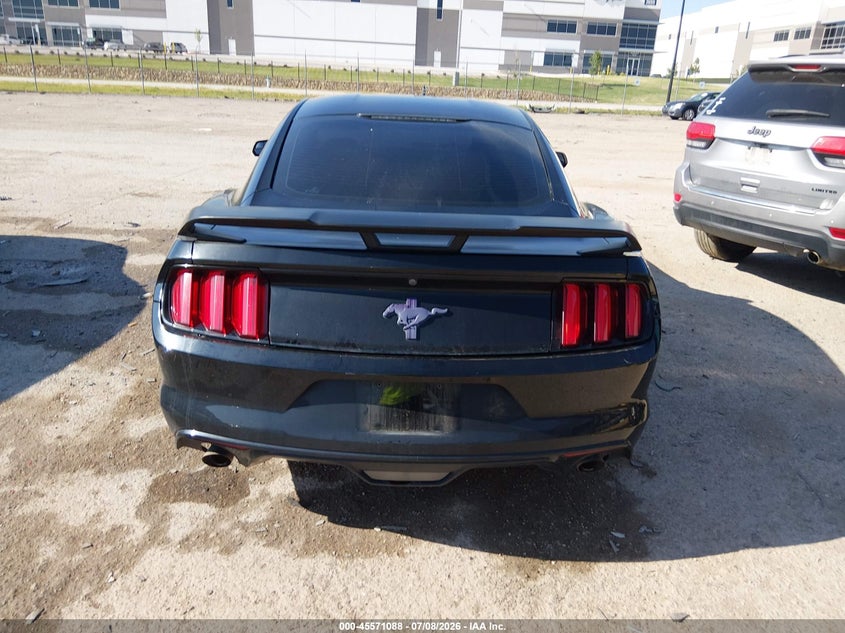 FORD MUSTANG - zdjęcie 16
