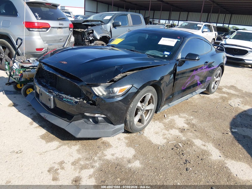 FORD MUSTANG - zdjęcie 2