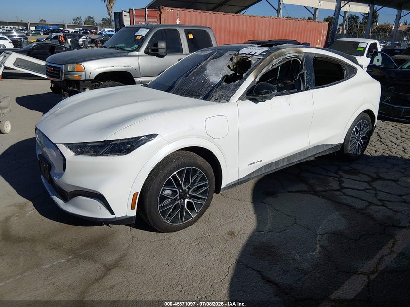 Vin: 3fmtk3r73sma44692, lot: 46069427, ford mustang mach-e premium 20252