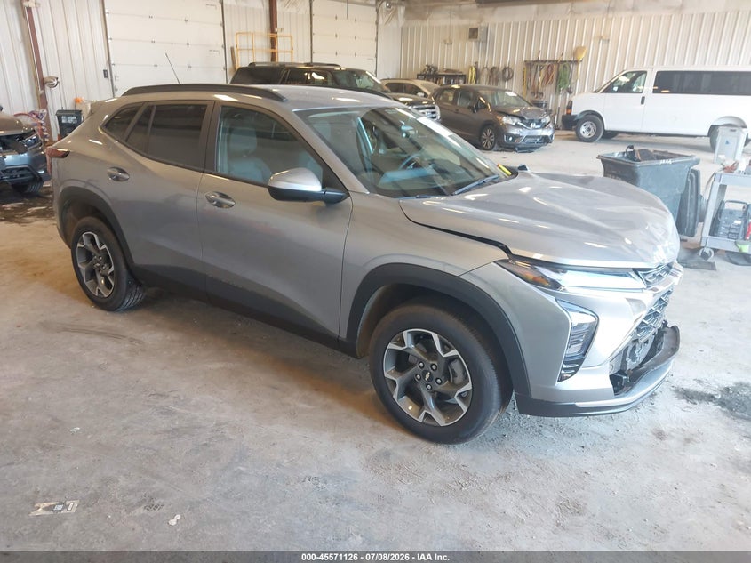 2026 Chevrolet Trax Fwd Lt, Перёд, IAAI, VIN KL77LHEP7TC144414