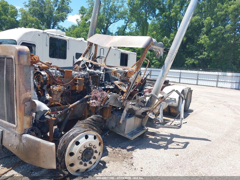 1995 PETERBILT 379