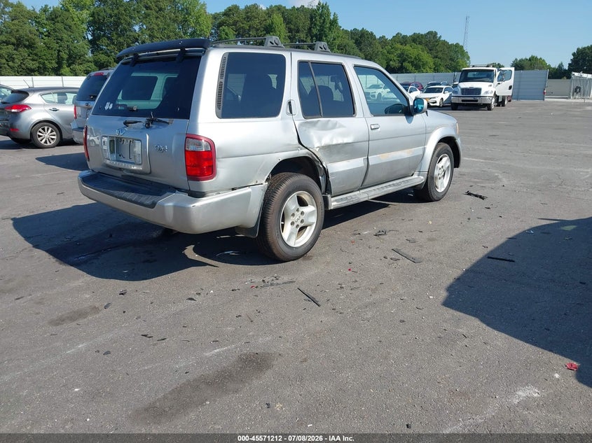 2003 INFINITI QX4 auction photo 4