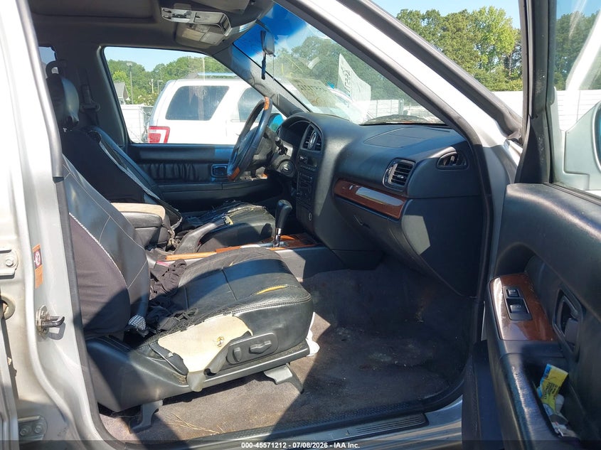 2003 INFINITI QX4 auction photo 5