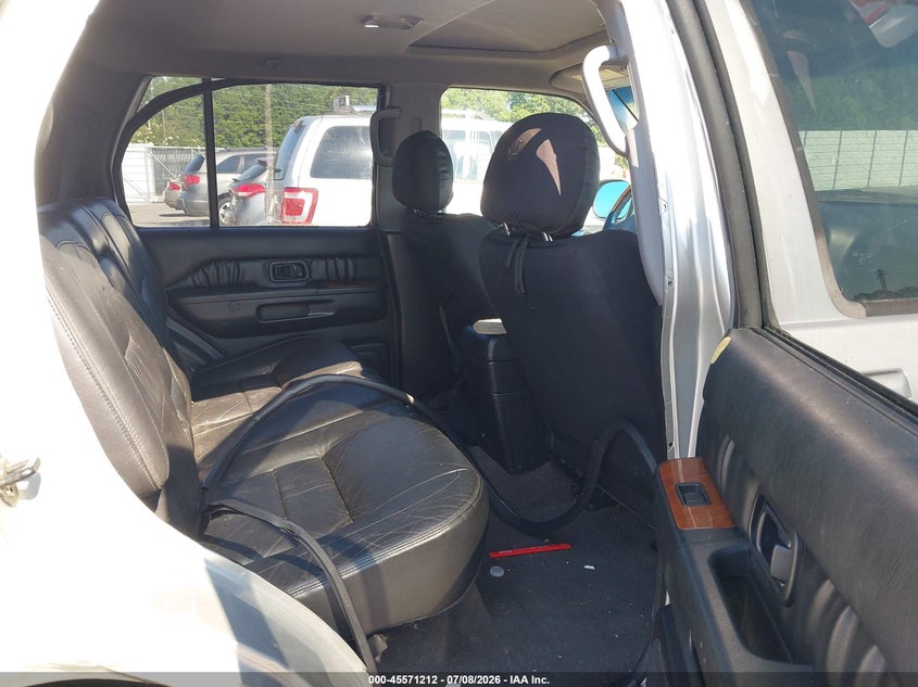2003 INFINITI QX4 auction photo 8