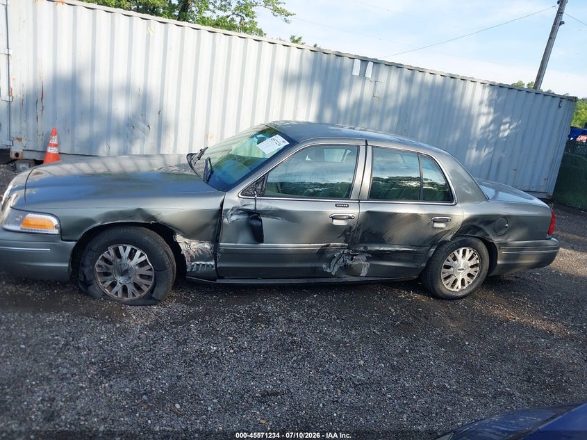 2004 Ford Crown Victoria Lx VIN: 2FAFP74W94X182212 Lot: 45571234