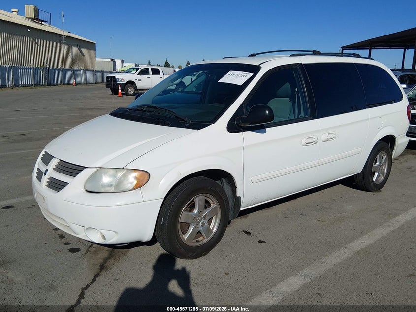 2007 DODGE GRAND CARAVAN auction photo 2