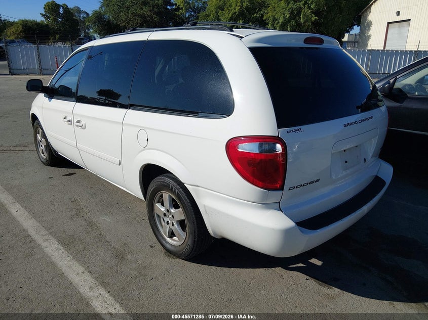 2007 DODGE GRAND CARAVAN auction photo 3