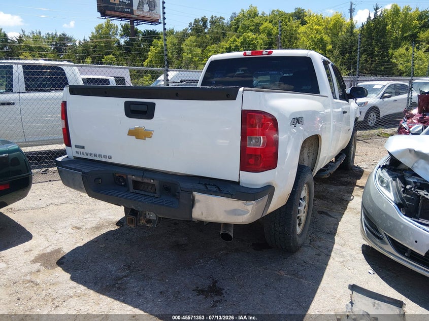 2011 CHEVROLET SILVERADO 2500HD auction photo 4