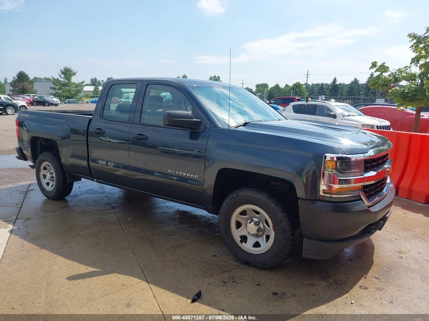 2017 CHEVROLET SILVERADO 1500 auction photo 1
