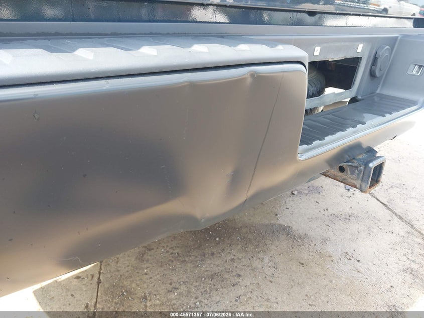 2017 CHEVROLET SILVERADO 1500 auction photo 6