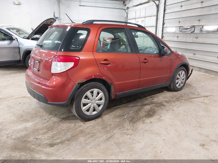 2011 SUZUKI SX4 auction photo 4