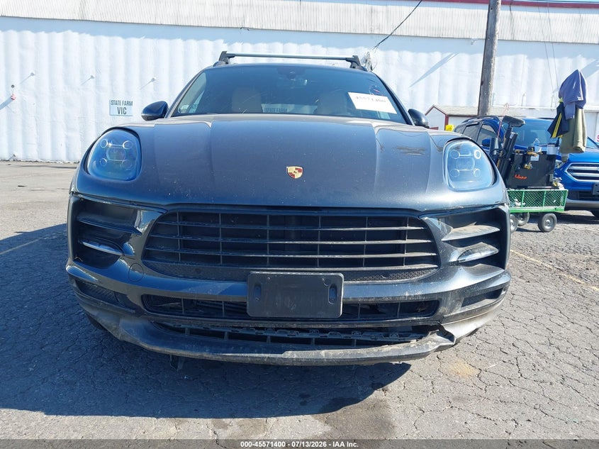 2019 Porsche Macan VIN: WP1AA2A57KLB00197 Lot: 45571400