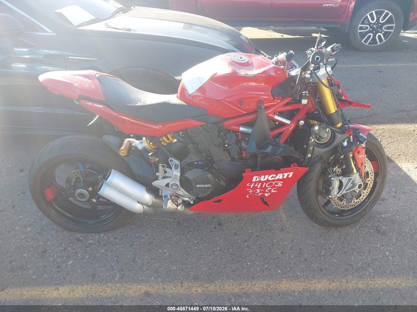 2023 Ducati Supersport VIN: ZDMVABDS5PB004574 Lot: 45571449
