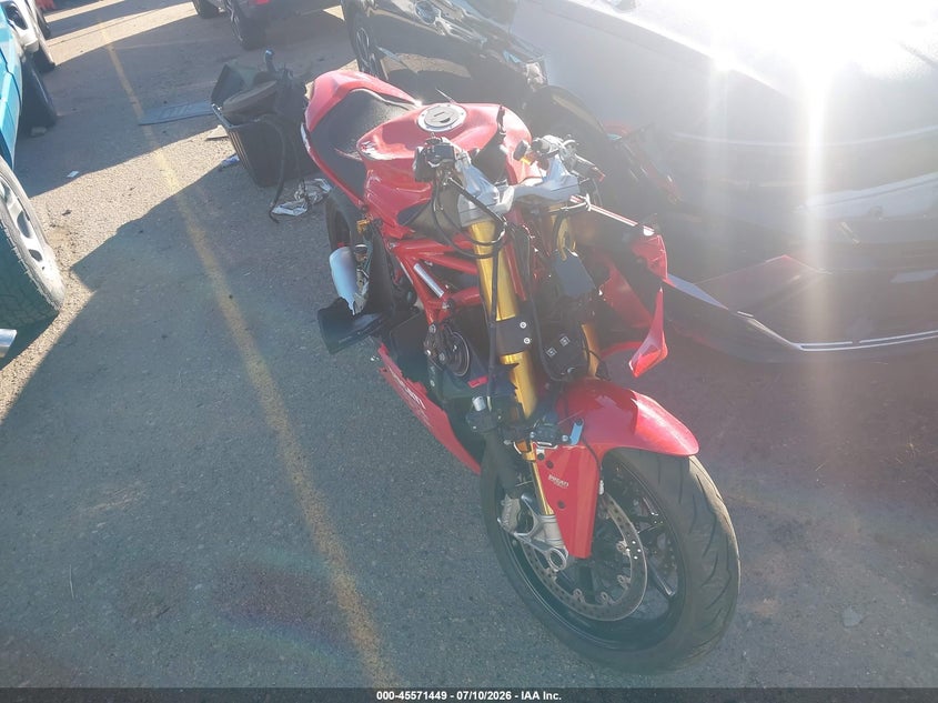 2023 Ducati Supersport