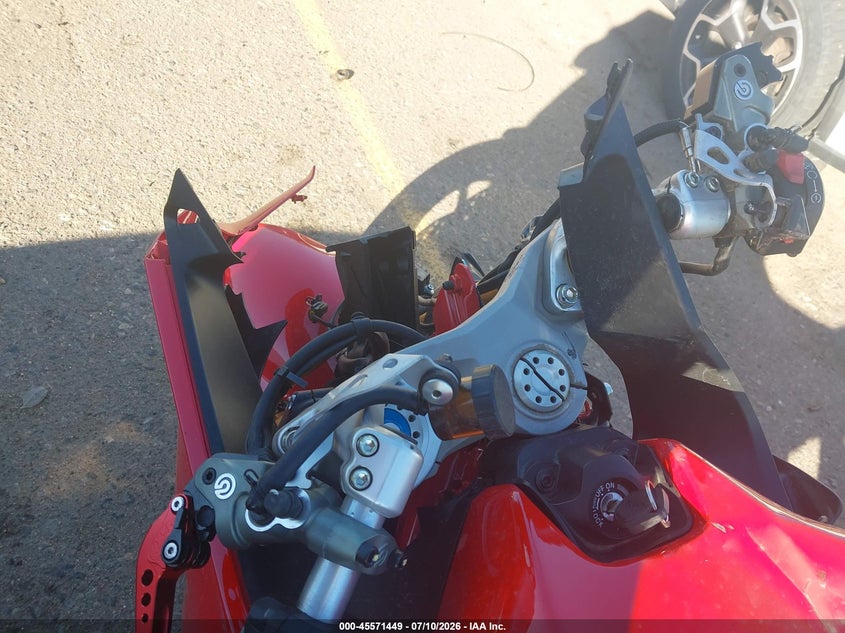 2023 DUCATI SUPERSPORT auction photo 7