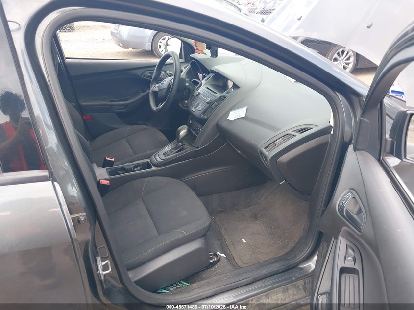 2016 FORD FOCUS auction photo 5