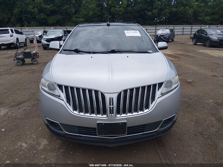 2011 Lincoln Mkx VIN: 2LMDJ8JK2BBJ28173 Lot: 45571488