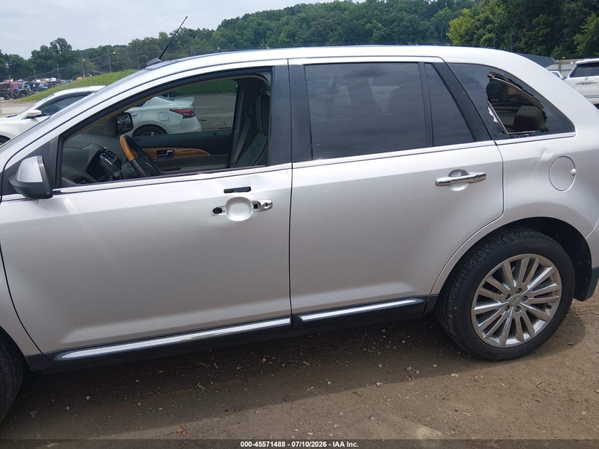 2011 Lincoln Mkx VIN: 2LMDJ8JK2BBJ28173 Lot: 45571488