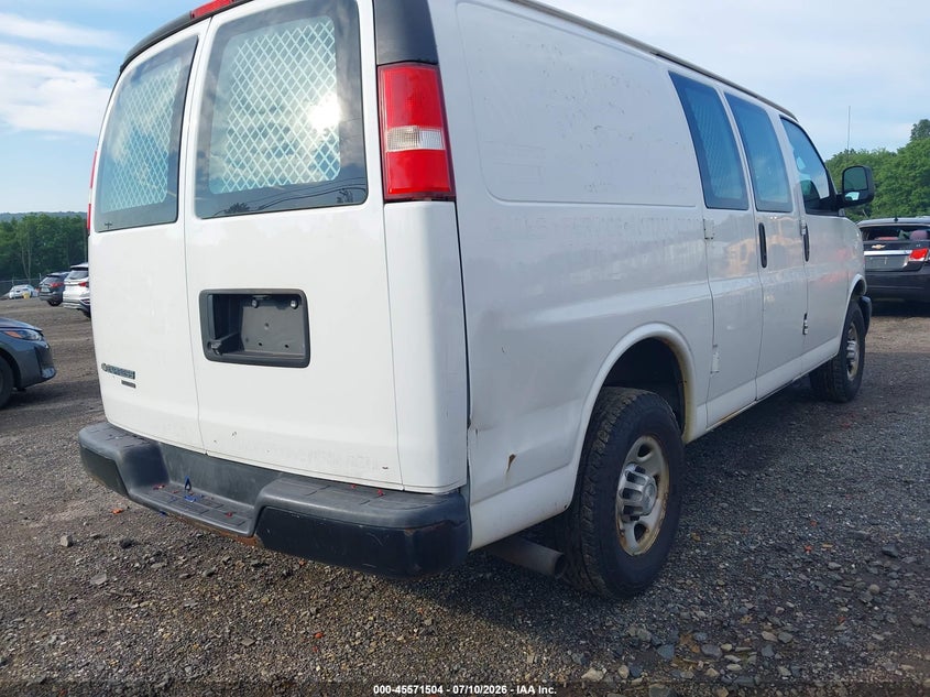 2015 Chevrolet Express 2500 Work Van VIN: 1GCWGFCFXF1262541 Lot: 45571504