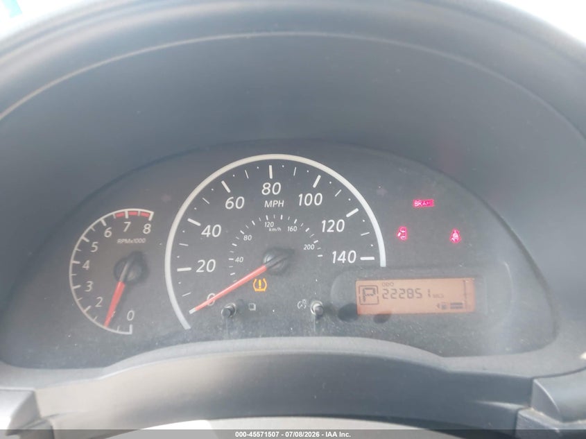 2019 NISSAN VERSA auction photo 7