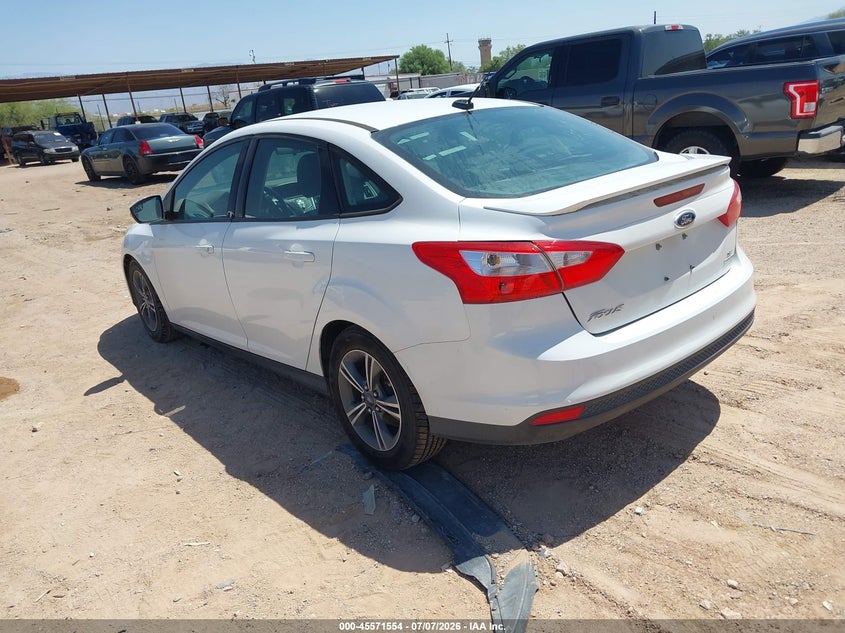2014 FORD FOCUS SE · Фото 3