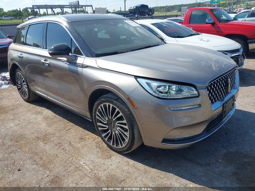 2020 LINCOLN CORSAIR auction photo 1