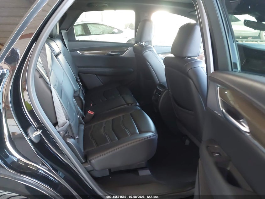 2022 Cadillac Xt5 Awd Premium Luxury VIN: 1GYKNFRS8NZ122538 Lot: 45571589