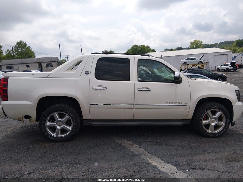 2013 Chevrolet Avalanche Ltz VIN: 3GNTKGE7XDG206070 Lot: 45571620