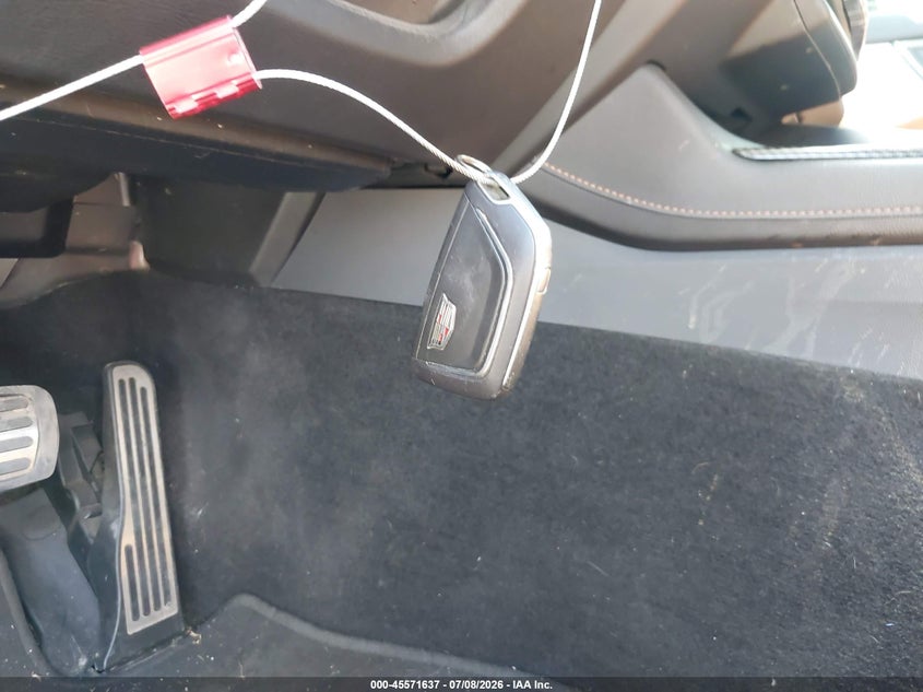 CADILLAC CT5 - zdjęcie 11
