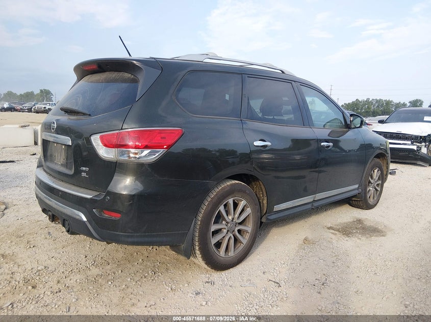 2015 NISSAN PATHFINDER auction photo 4