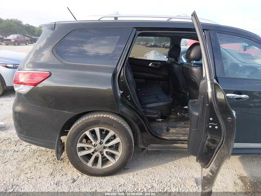 2015 NISSAN PATHFINDER auction photo 8