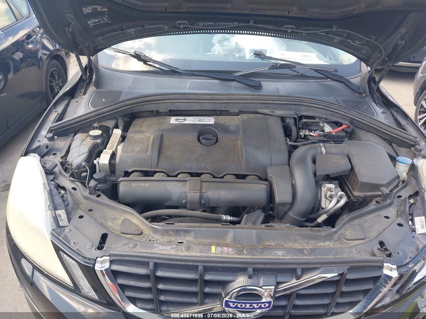 2013 Volvo Xc60 3.2 Premier VIN: YV4952DL6D2422418 Lot: 45571696