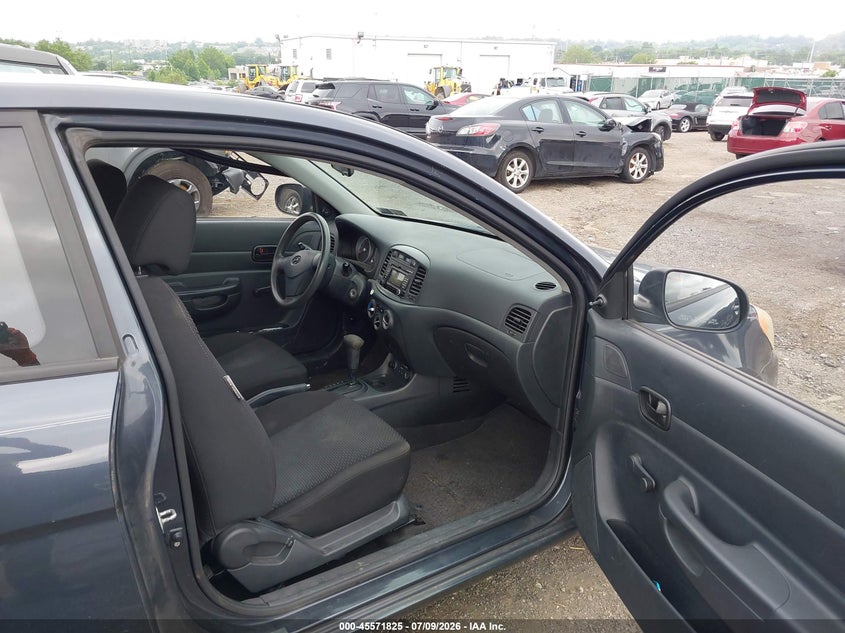 2011 HYUNDAI ACCENT HATCHBACK 1.6L I-4 DOHC, VVT, 110HP