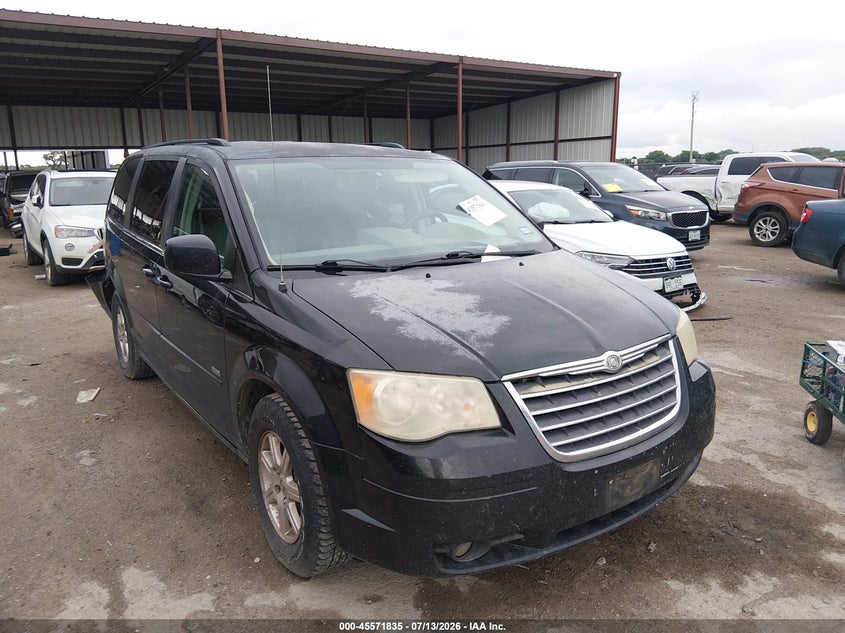 2008 CHRYSLER TOWN & COUNTRY auction photo 1