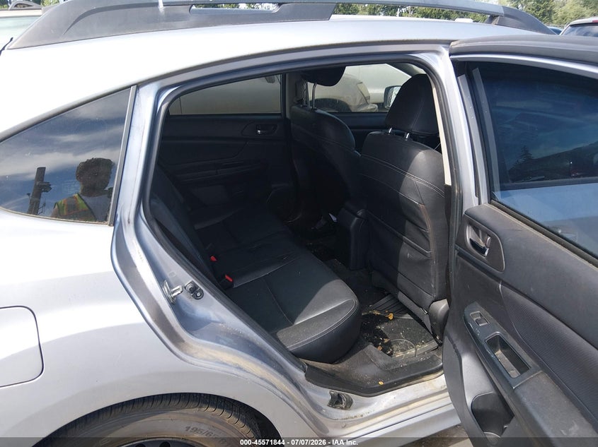2013 SUBARU IMPREZA auction photo 8